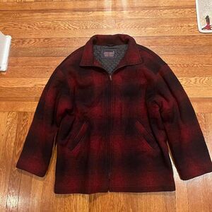 Vintage USA and arrowhead‎ over coat